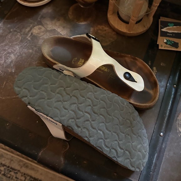 White Gizeh Birkenstocks - Picture 5 of 13